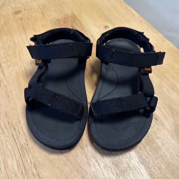 teva サンダル 15cm キッズ ブラック