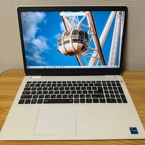 Dell Corei-1165G7 , Ssd 512Gb, 15.6inch