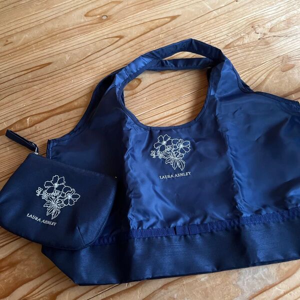 ローラアシュレイ LAURA ASHLEY マイバッグ エコバッグ ピオニー エンブロイダリー ネイビー 刺繍