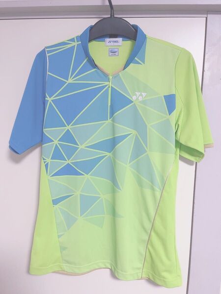 YONEX ゲームシャツ 緑