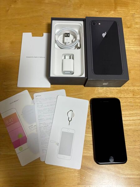 iPhone8 64GB