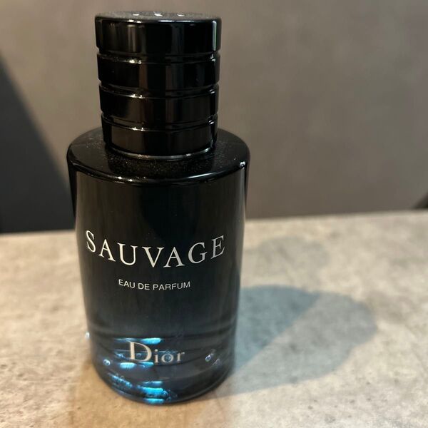 Dior SAUVAGE EAU DE PARFUM 香水 60ml ソヴァージュ