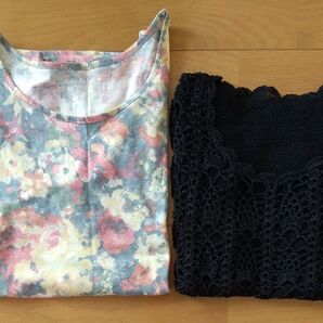 花柄タンクトップと黒のレースニット 2枚セット