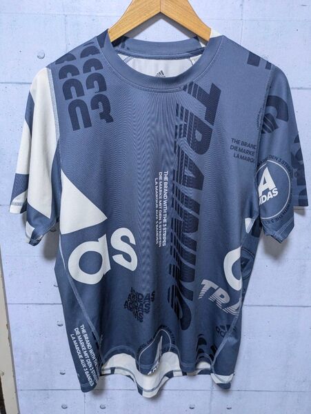 adidas 総柄 半袖Tシャツ メンズM ランニング サッカー