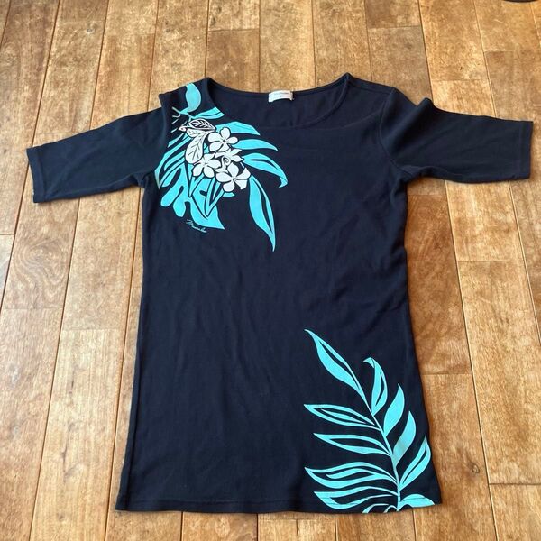 Tシャツ 黒 フラダンス ハワイアン