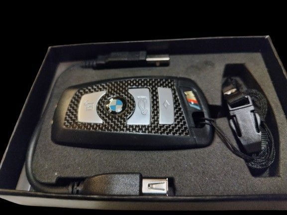 BMW 純正品 USBメモリースティック 8GB