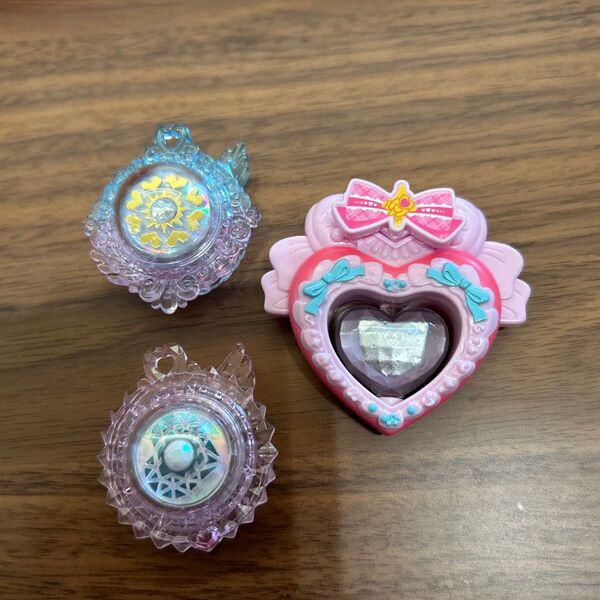 アイドルプリキュア ひろがるスカイ!プリキュア スカイトーン アイドルハートブローチ まとめ プリキュア ガチャガチャ おもちゃ