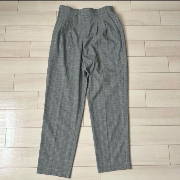 グローバルワーク ウツクシルエット テーパードパンツ