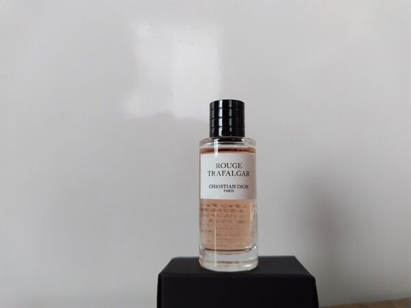 Christian Dior メゾンクリスチャンディオール ルージュトラファルガー オードゥパルファン 7.5ml