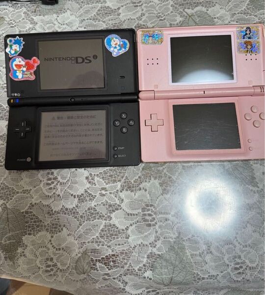 (ジャンク品)任天堂 DS i/任天堂 DS Lite (タッチペンは付属しません。)