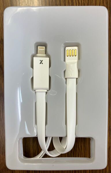 Lightning Cable iPhone用 新品未使用品3セット 通常のUSBのソケットに入り、ちゃんと使えます。20