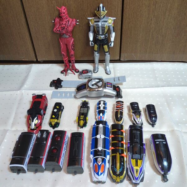 仮面ライダー電王 デンライナー デンオウベルト ソフビ