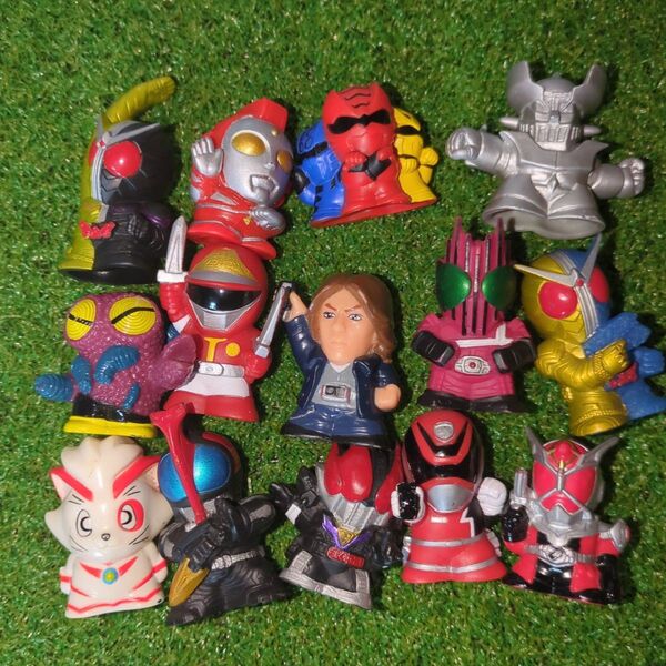 戦隊ヒーロー 指人形 フィギュア ソフビ ウルトラマン 仮面ライダー