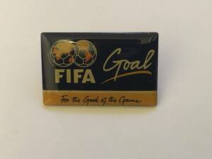 * FIFA World Cup soccer pin badge ⑤*