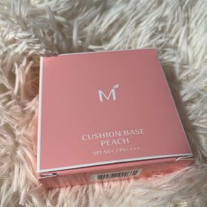 M クッションベース ピーチ SPF50+ / PA++++