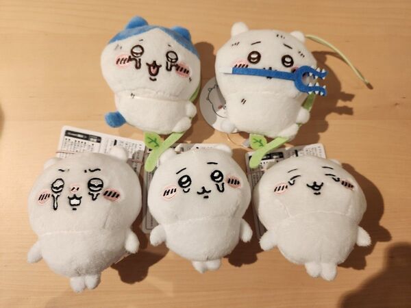 ちいかわ いろんな泣き顔マスコット 穴に落ちちゃったマスコット