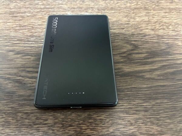MATECH MagOn Ultra Slim 5000 モバイルバッテリー