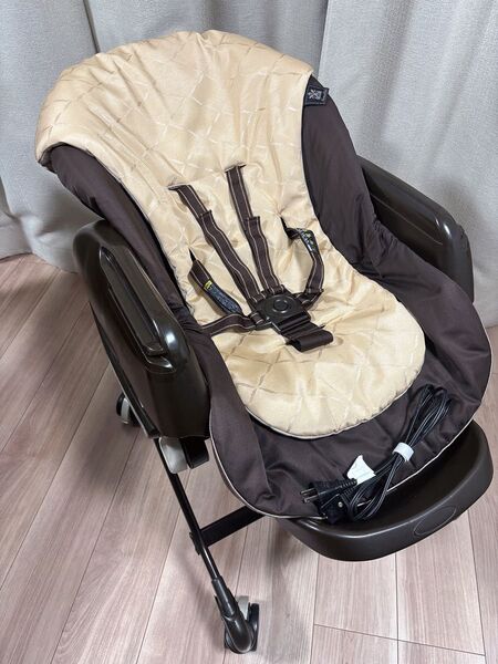 コンビ ネムリラ オートスウィング 電動 ハイローチェア Combi AUTO SWING ベビー用品