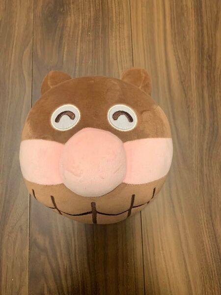 バイキンマン パン ぬいぐるみ