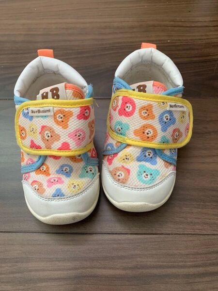 ミキハウス ホットビスケッツ スニーカー