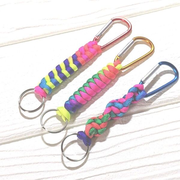 キーホルダー キーチェーン パラコード編み カラビナ ハンドメイド カラフル 3点セット