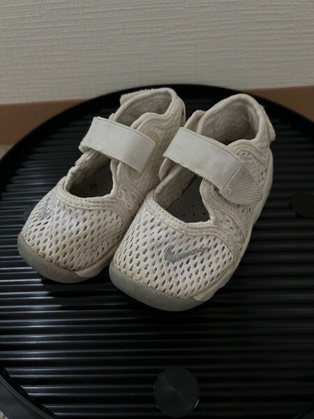 キッズ サンダル ナイキ エアリフト ホワイト 12cm
