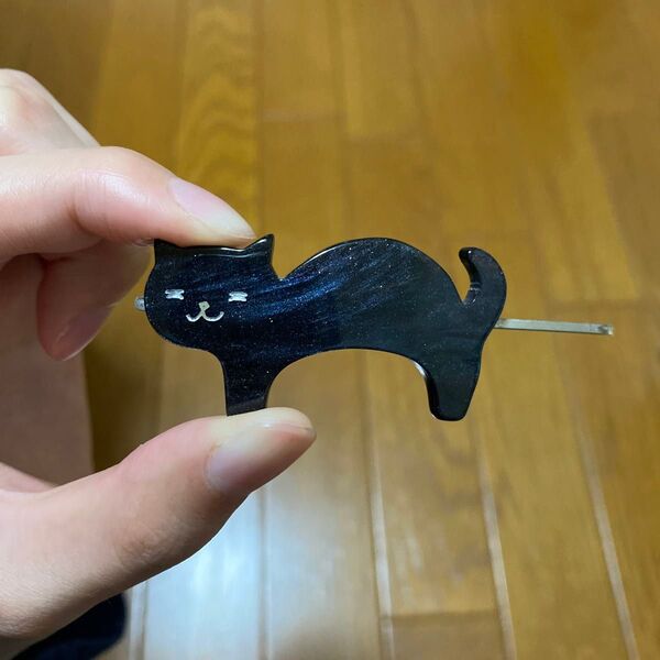 針なしブローチ 猫