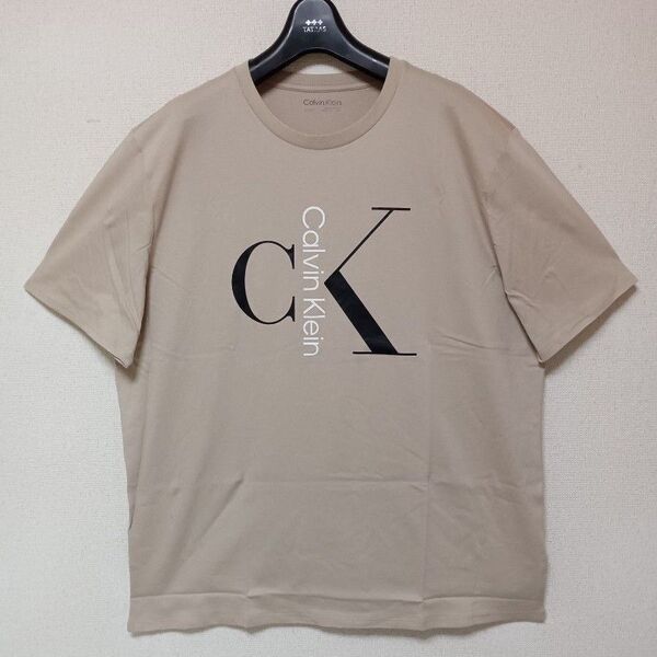 Calvin Kleinカルバンクライン新品未使用Tシャツ半袖ベージュサイズXL
