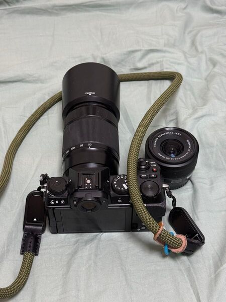富士フィルム x-s20 中古品 レンズ2本付+おまけレンズ
