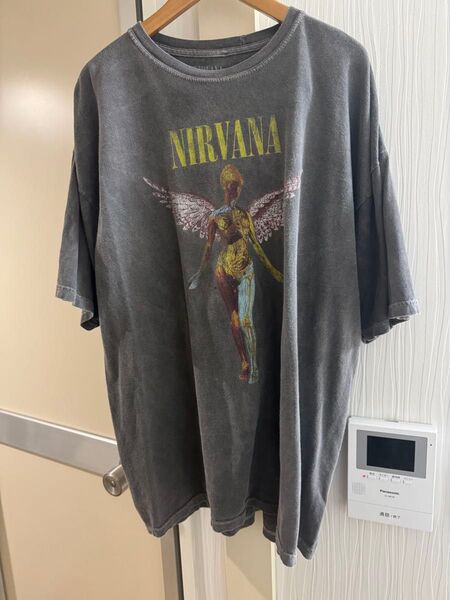 【当日発送】ニルヴァーナ ヴィンテージTシャツ バンT レギュラーTシャツ 古着 2XL インユーテロ