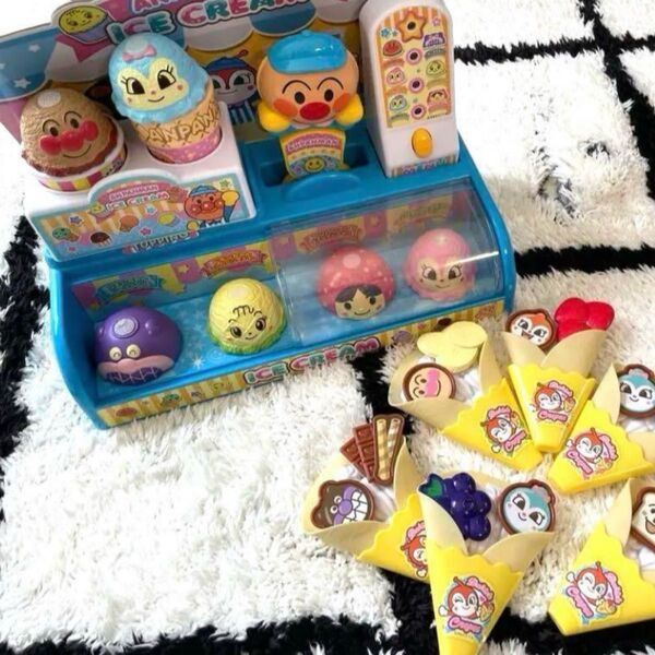 アンパンマンアイスクリーム屋さん ドキンちゃんクレープ屋さんセット ごっこ遊びセット