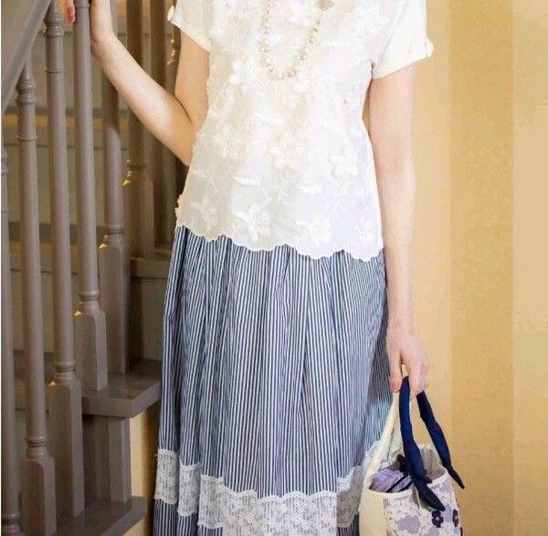 GALLERY VISCONTI ギャラリービスコンティ ストライプスカート フラワーレース
