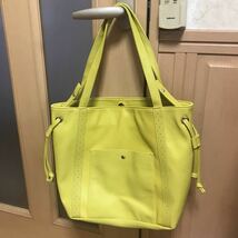 新品　2way ショルダーバッグ　合皮　イエロー 黄色　ライムイエロー_画像4