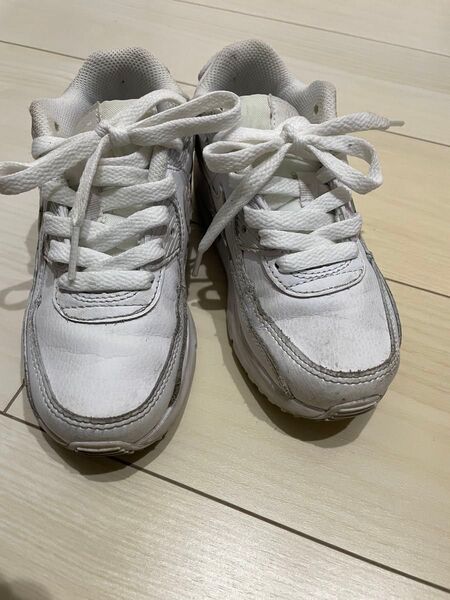 NIKE AIRMAX 90 キッズスニーカー 18cm ホワイト