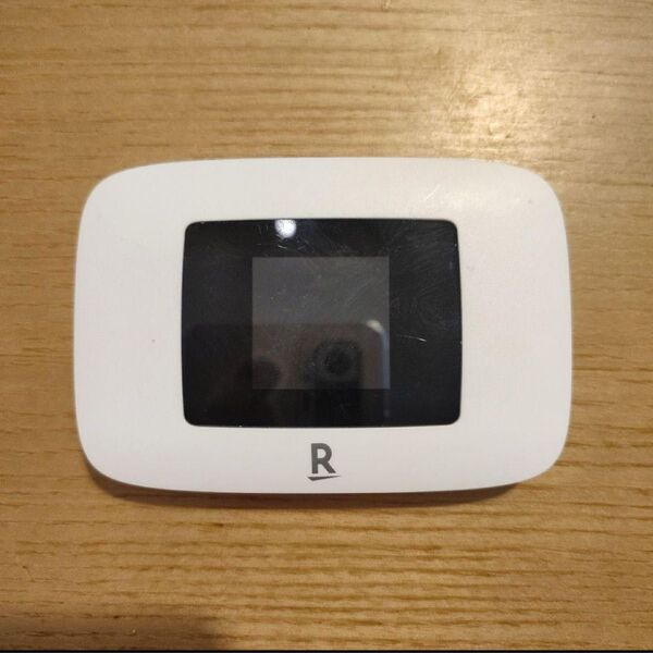 Rakuten WiFi Pocket Platinum モバイルルーター