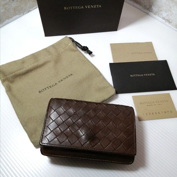 ◆BOTTEGA VENETA◆カードケース 名刺入れ ダークブラウン 赤濃茶 イントレチャート ボッテガヴェネタ 高級本革