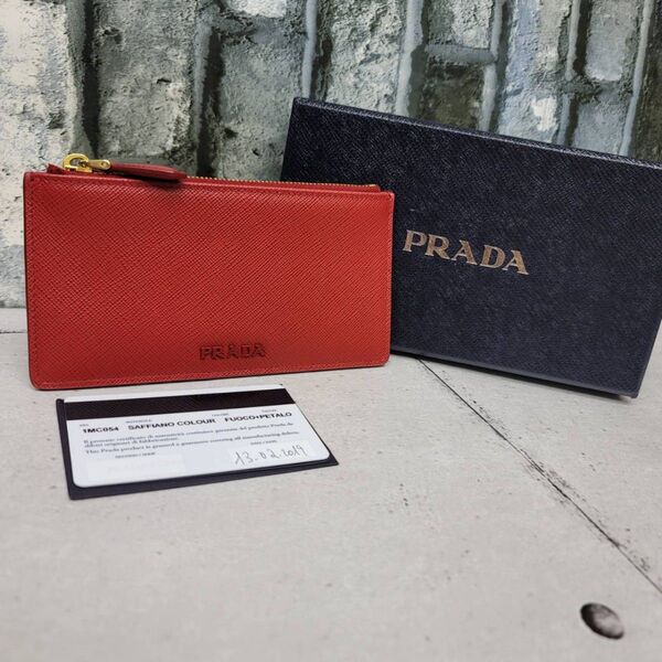 希少 正規品 PRADA サフィアーノ レッド プラダフラグメントケース 財布