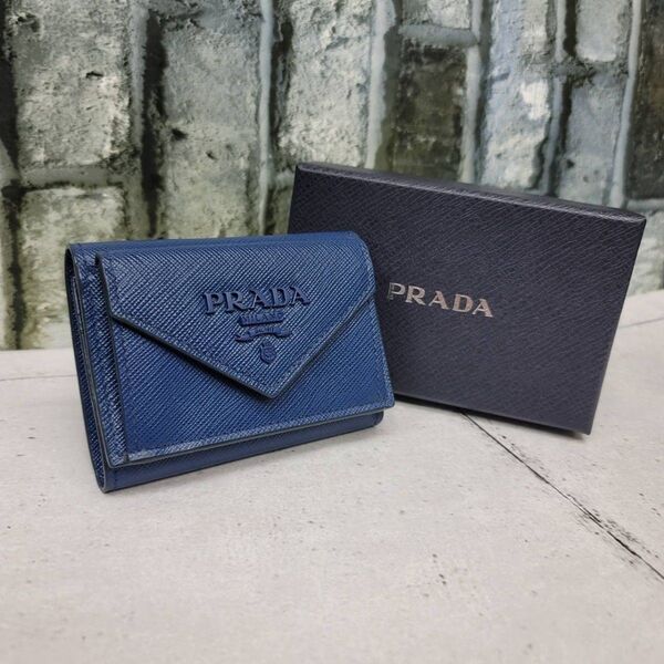 希少 美品 正規品 PRADAサフィアーノ1MH021 ネイビー PRADA財布