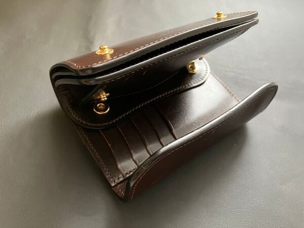 バーン BYRNE サドルプルアップ チョコ ワイルドスワンズ wildswans ラストクロップス lastcrops
