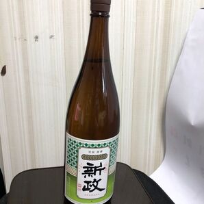 新政 純米 グリーンラベル 1800ml 【清酒:秋田県】