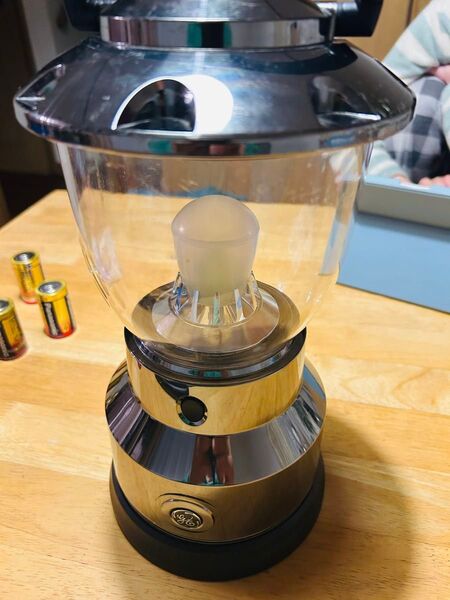 キャンプ ランタン 単1電池 LED ランタン