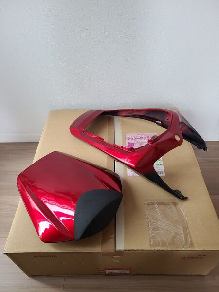 ホンダ CBR1000RR(SC59) テール-シングルシートカウル