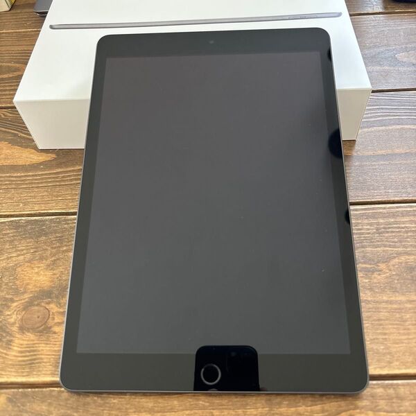 2021Apple10.2インチiPad Wi-Fi, 64GBスペースグレイ