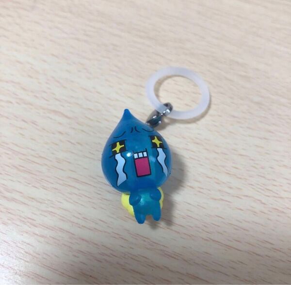 ぷるるんしずくちゃん なみだ君 めじるしアクセサリー ガチャガチャ カプセルトイ