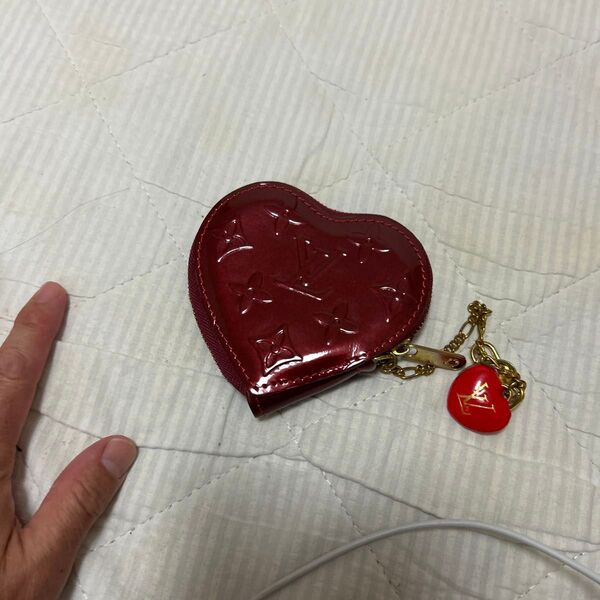 Louis Vuitton ハート型コインケース