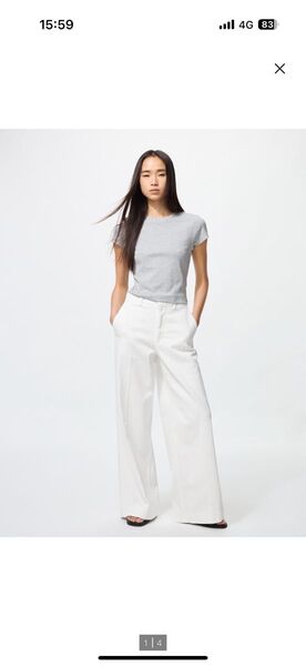 新品未使用 UNIQLO ワイドトラウザージーンズ 丈長め