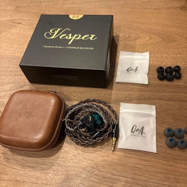 【QoA】Vesper 2Pinリケーブル対応 イヤホン 中華イヤホン