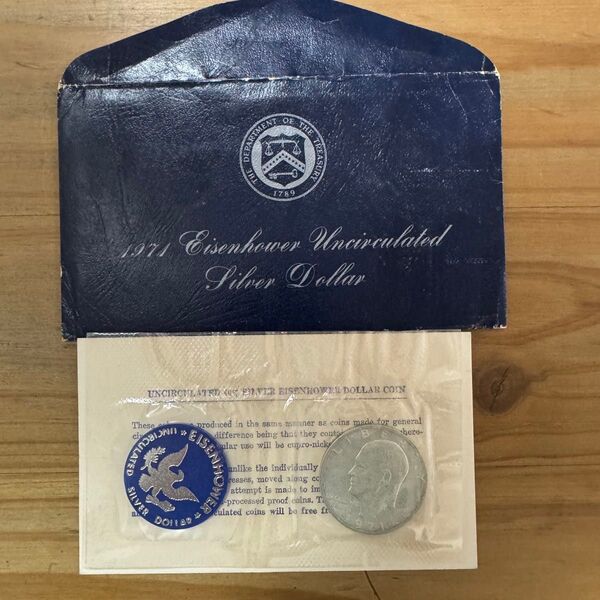 アイゼンハワー1ドル銀貨 レターケース付 uncirculated40%silver Eisenhower dollor coin