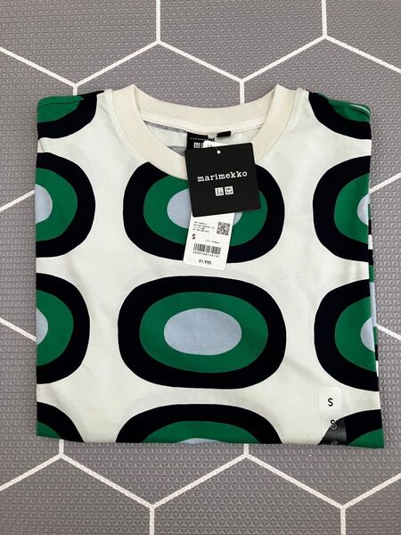 Sサイズ マリメッコ ユニクロ tシャツ