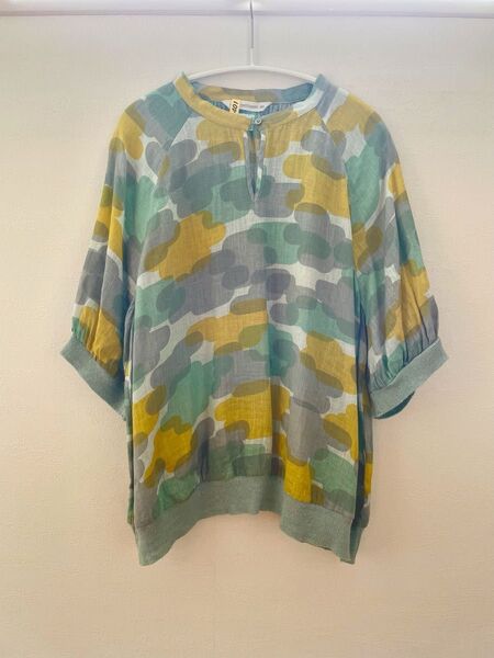 24SS ミナペルホネン slow cloud ブラウス リネン サイズ38 定価5.5万円